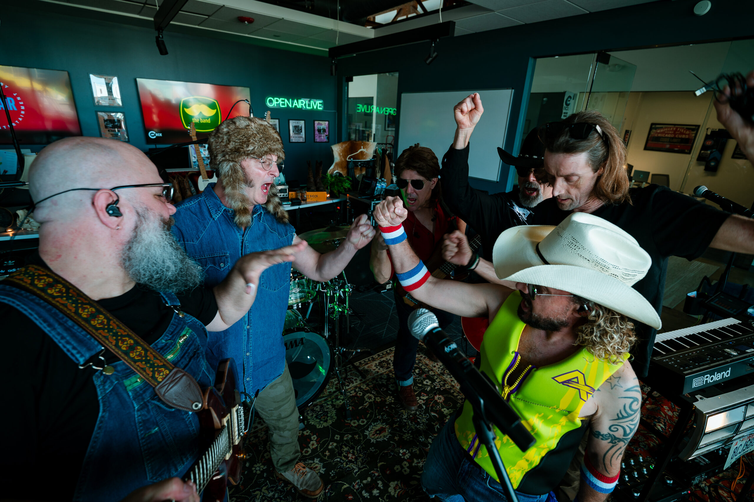 Open Air Live - Mustache The Band - Gallery Image